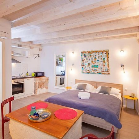 Rafael Rooms & Apartments Old Town By Duhomes Дубровник Екстериор снимка
